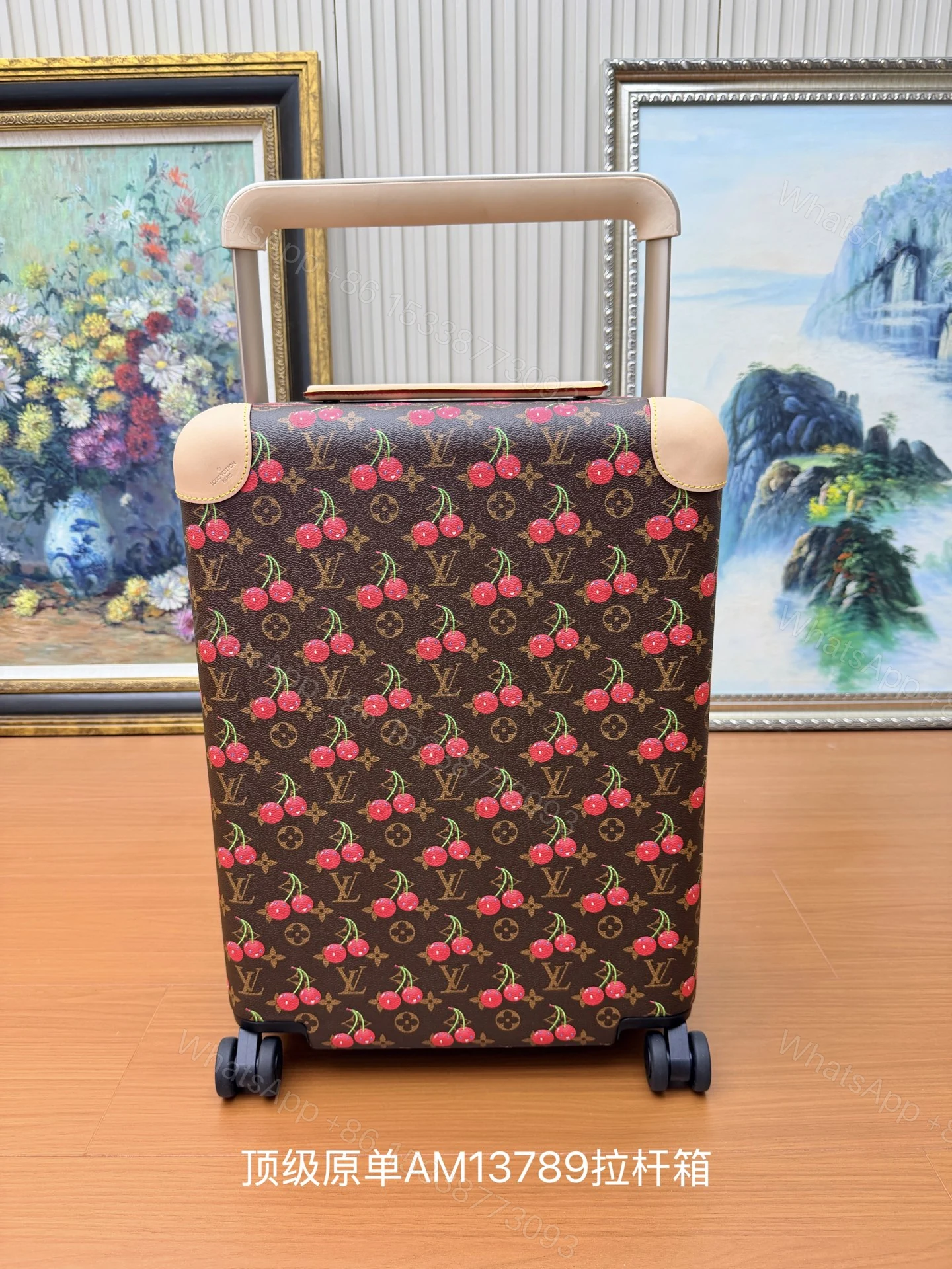 LV 原單 Monogram Cherry 櫻桃印花拉桿箱 Horizon 旅行行李箱 — view 1