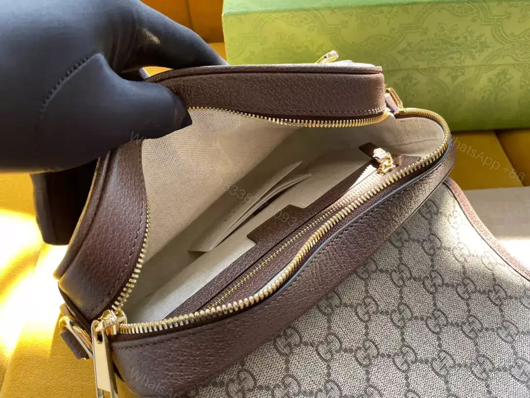 View 9 of OPHIDIA MESSENGER BAG – GBC056