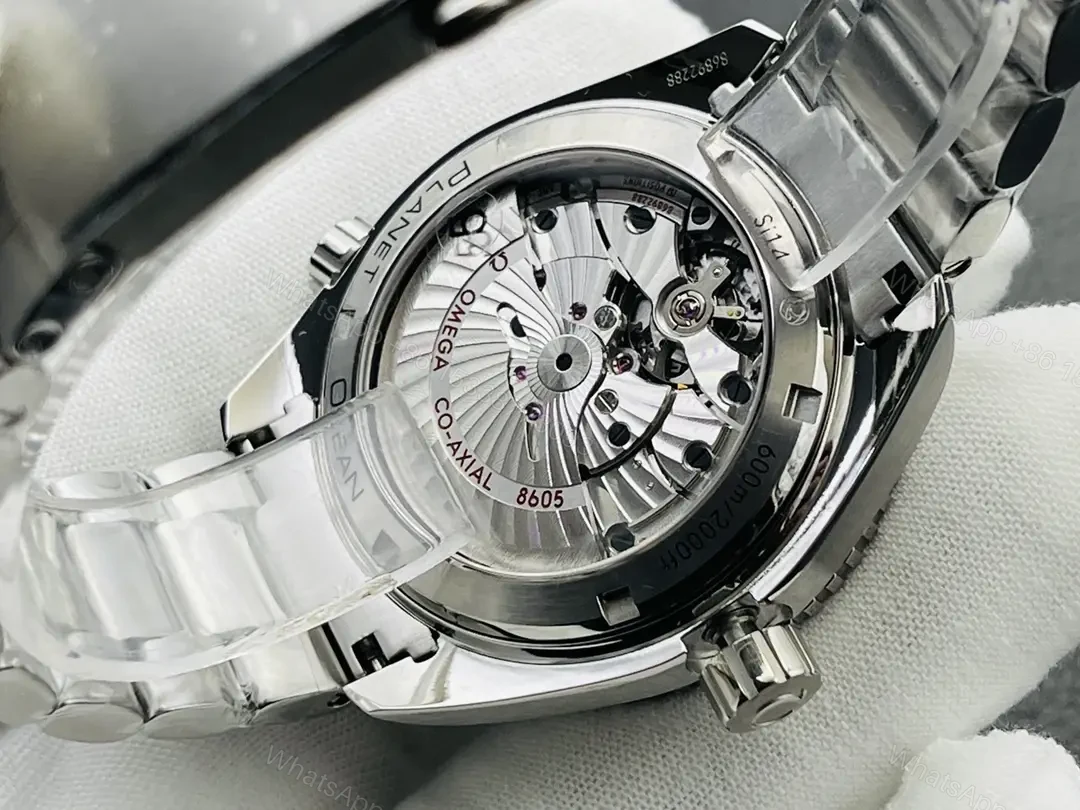 View 7 of Omega Seamaster Planet Ocean 600M Co-Axial 43.5 GMT Stainless Steel Orange Numerals Bracelet 232.30.44.22.01.002