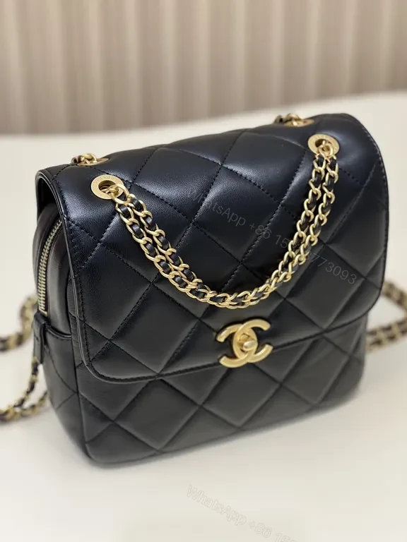 View 8 of Chic Quilted Leather Crossbody: Luxury, Practicality, Timeless Style