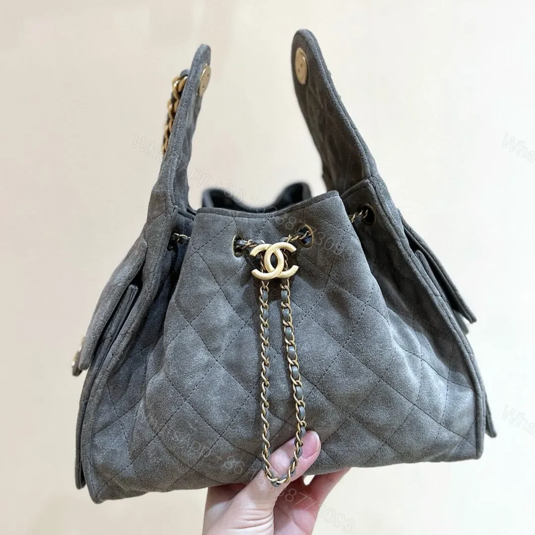 CHANEL 25 HANDBAG IN GREY 30 SUEDE GOLD HARDWARE — view 1