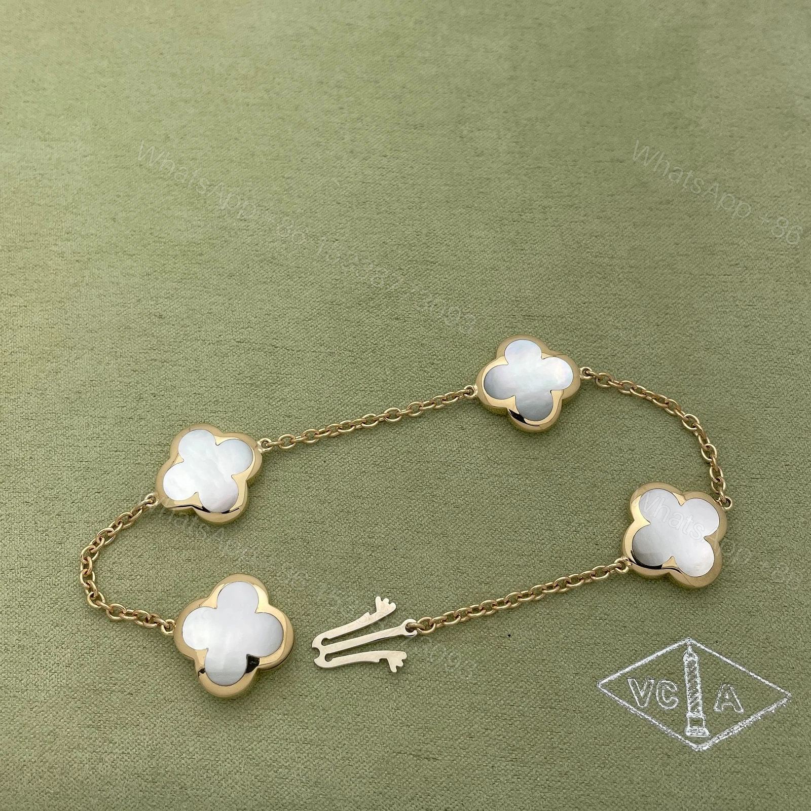 View 3 of VCA Pure Alhambra bracelet, 4 motifs