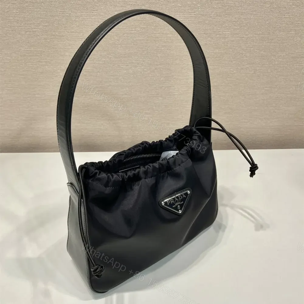 View 4 of 高仿Prada*ReEdition系列B6249腋下包小號黑色免檢版