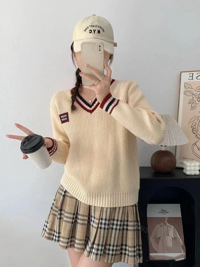 MIU MIU — view 1