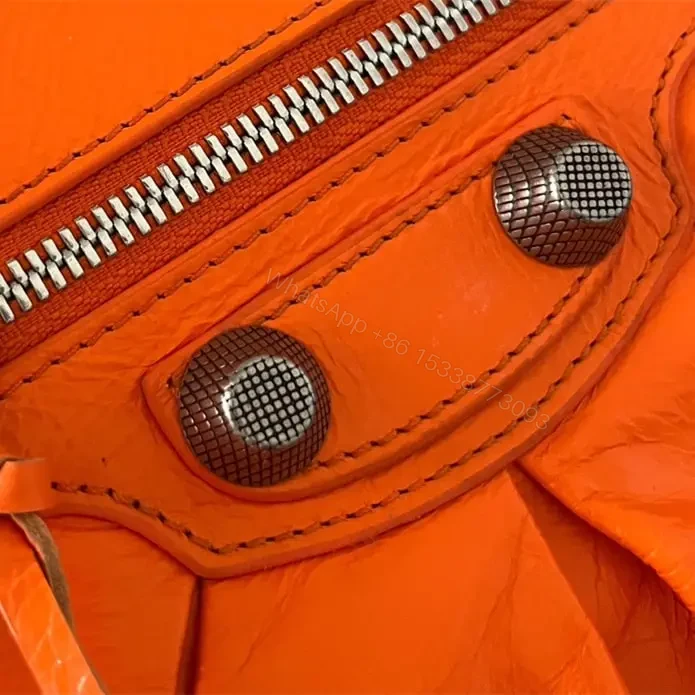 View 13 of 高仿Balenciaga*LeCagole系列餃子包橙色S