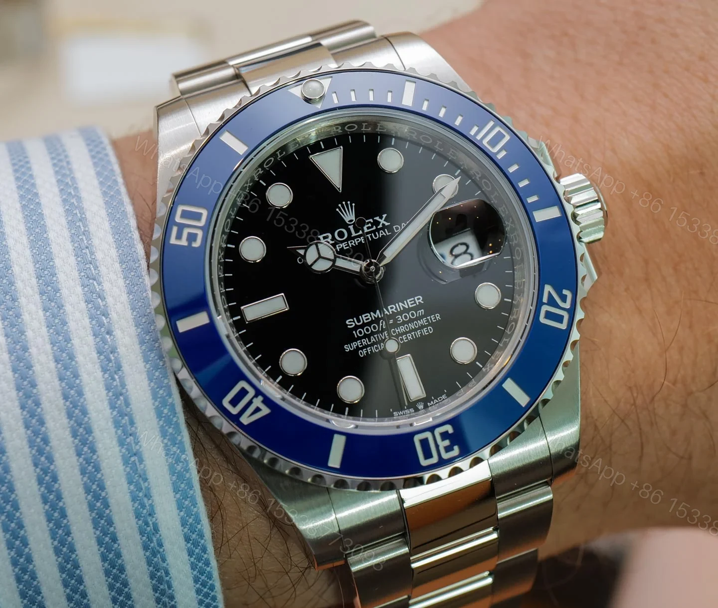 View 5 of Replica Rolex Submariner “Cookie Monster” Black Dial 126619LB Superclone
