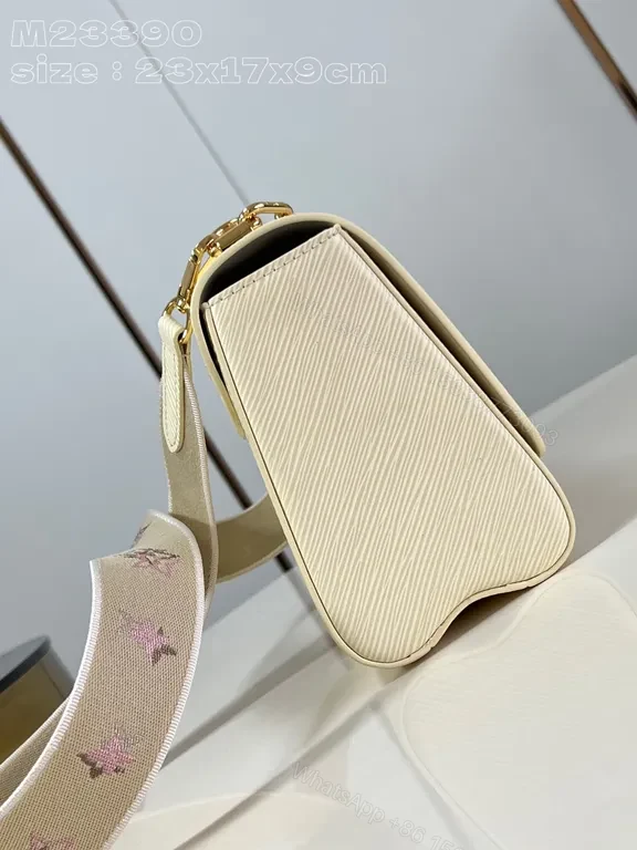 View 9 of Off-White Leather Ridged Bag: Gold Chain Shoulder Bag