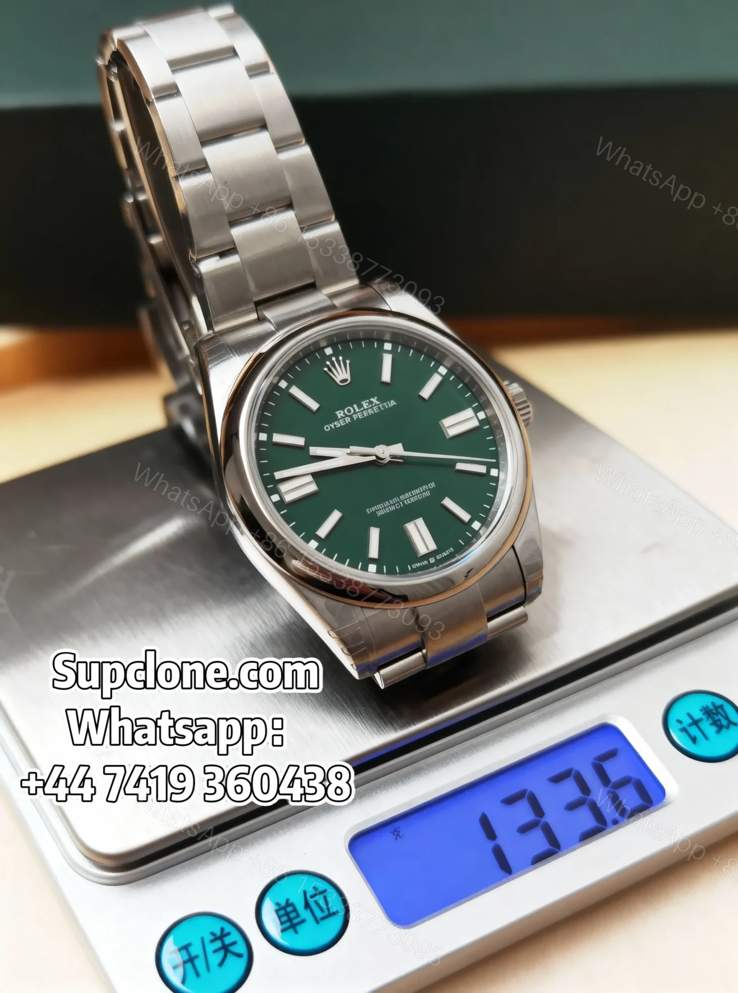 View 4 of Rolex Super Clone Oyster Perpetual M124300-0004 41mm Green Dial 3230 Movement