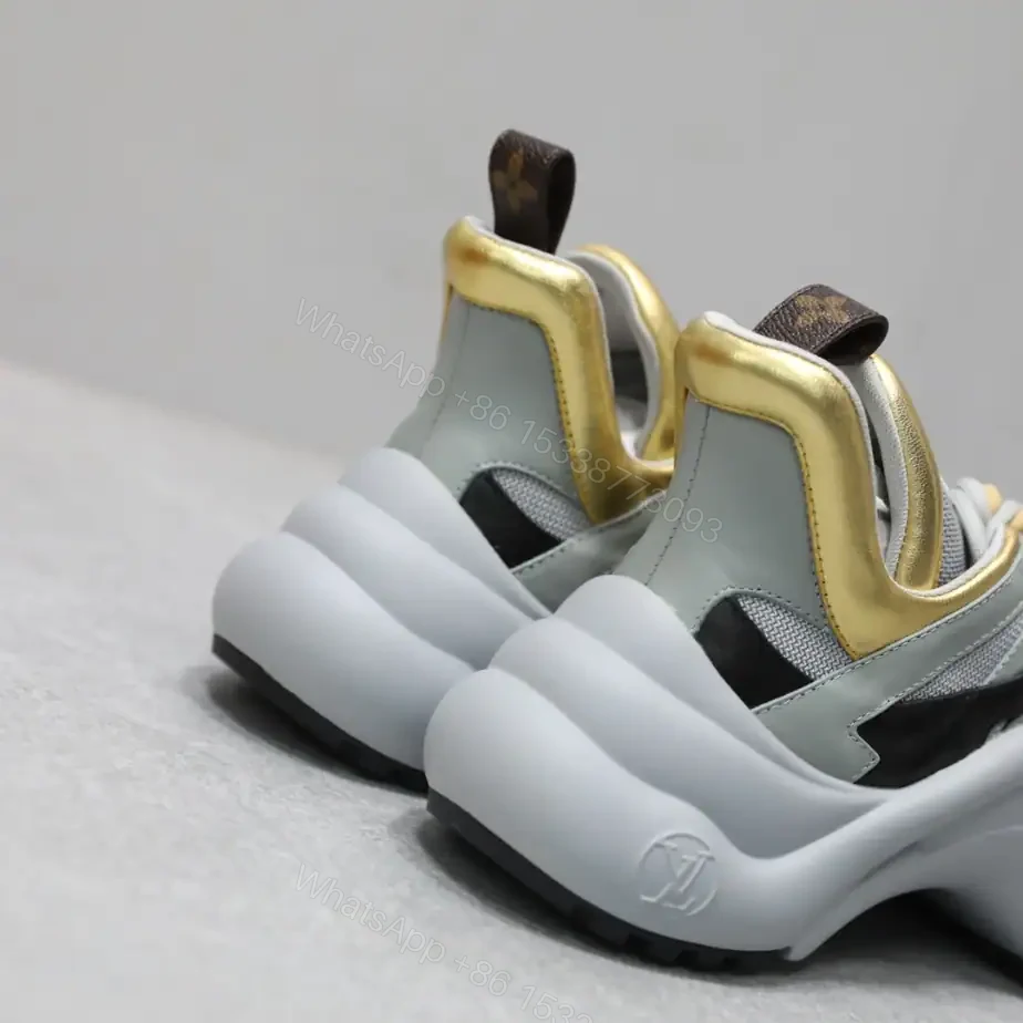 View 5 of LV ARCHLIGHT SNEAKER – LSVM006