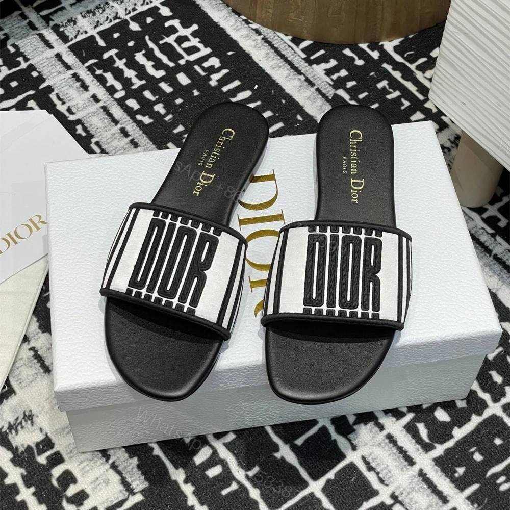 高仿Dior*Evolution系列KCQ144套腳一體平底拖鞋徽標刺繡免檢版 — view 1