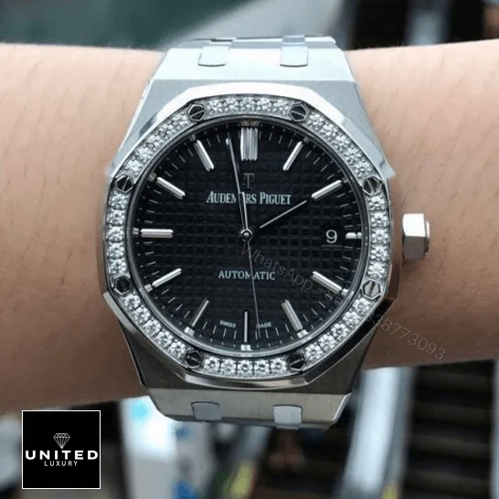 View 6 of Audemars Piguet Royal Oak 15451ST.ZZ.1256ST.01 Replica