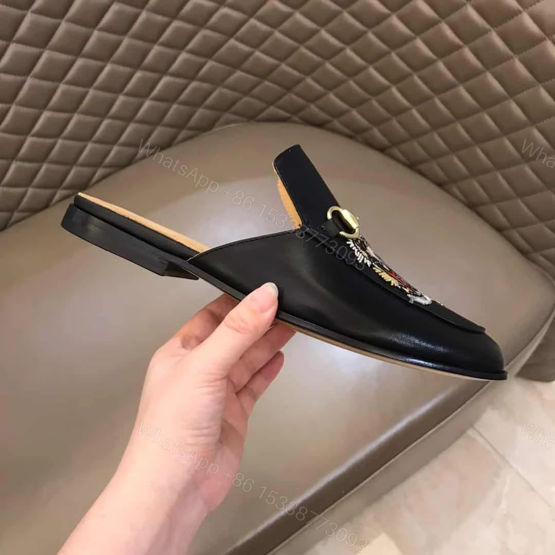 View 2 of GUCCI SLIPPER WITH TIGER – GC66