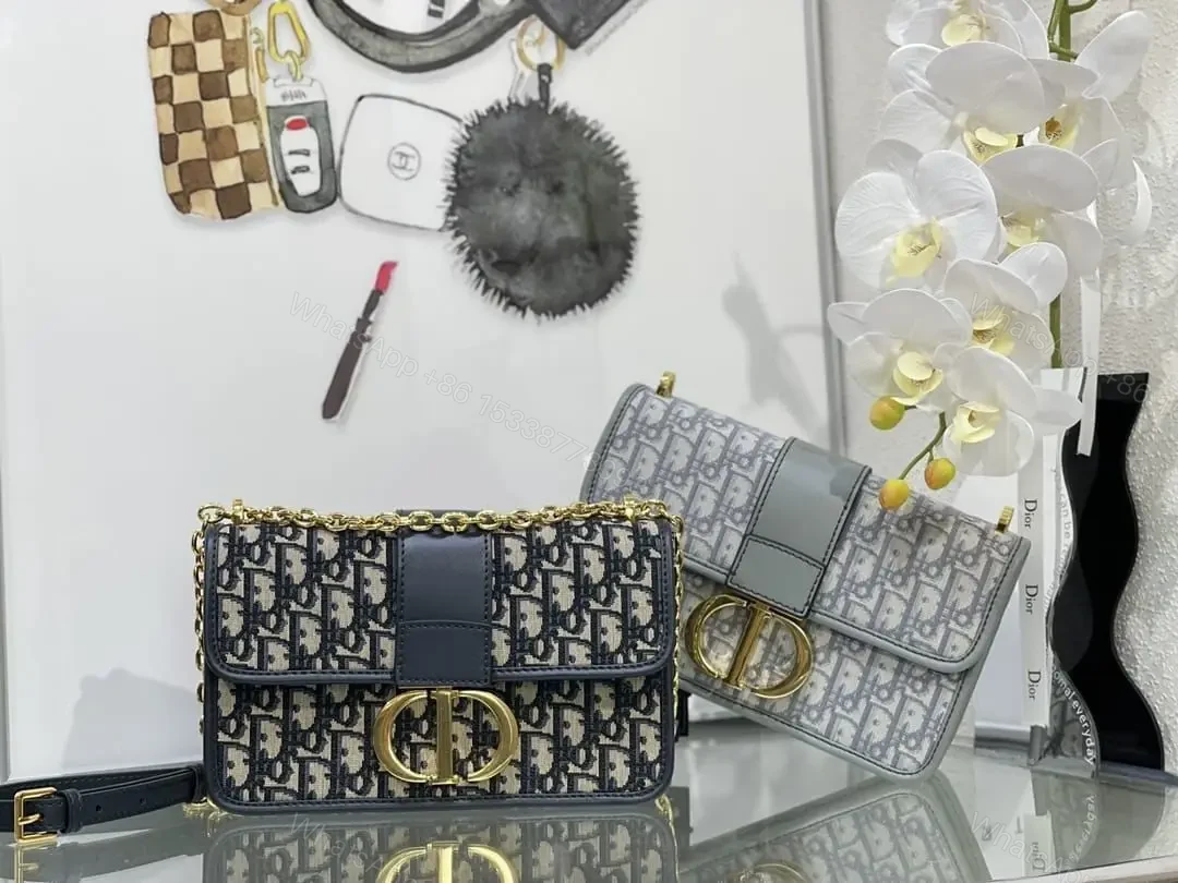 DIOR — view 1