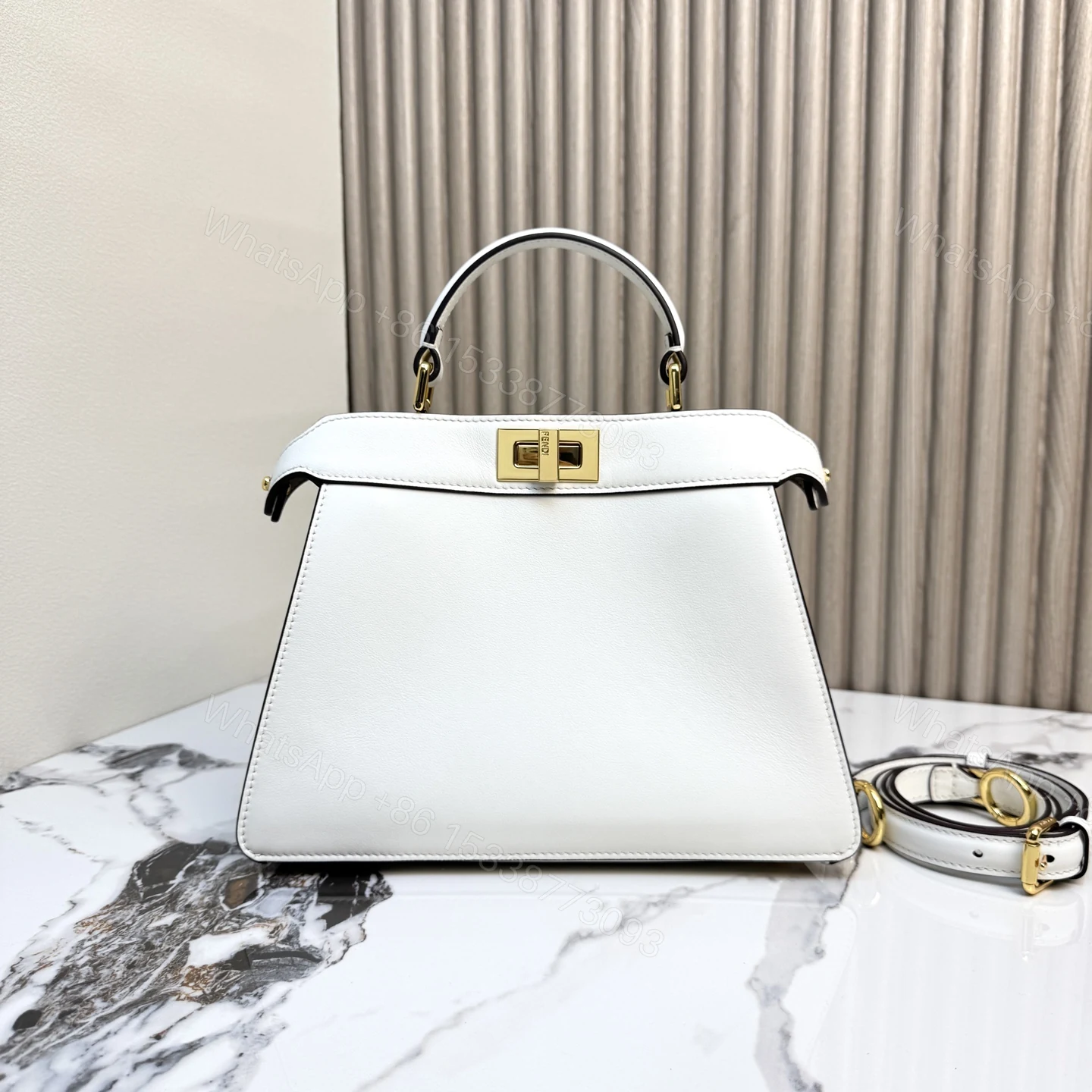 FENDI 原單 Peekaboo 手提包 真皮復古款 — view 1