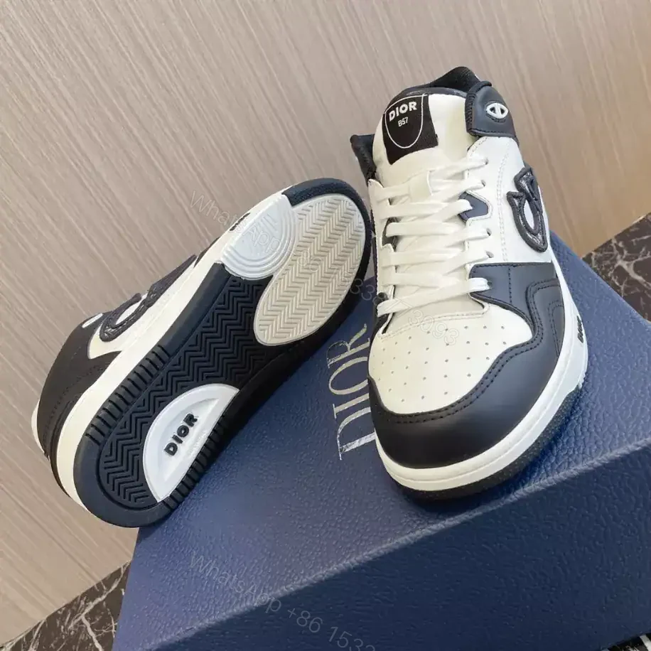 View 5 of B57 MID-TOP SNEAKER DIOR OBLIQUE JACQUARD – CD124