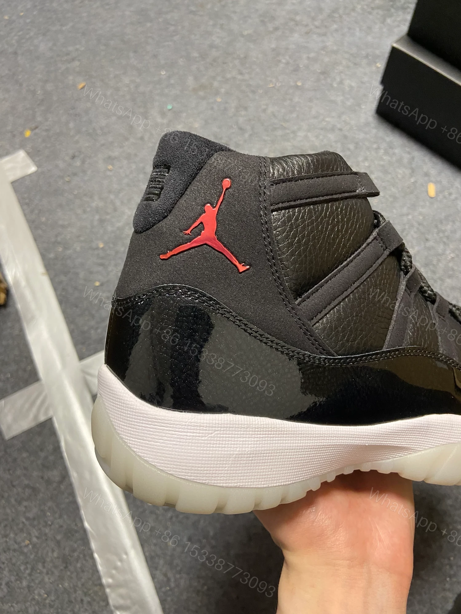 View 4 of Jordan 11 Retro 72-10
