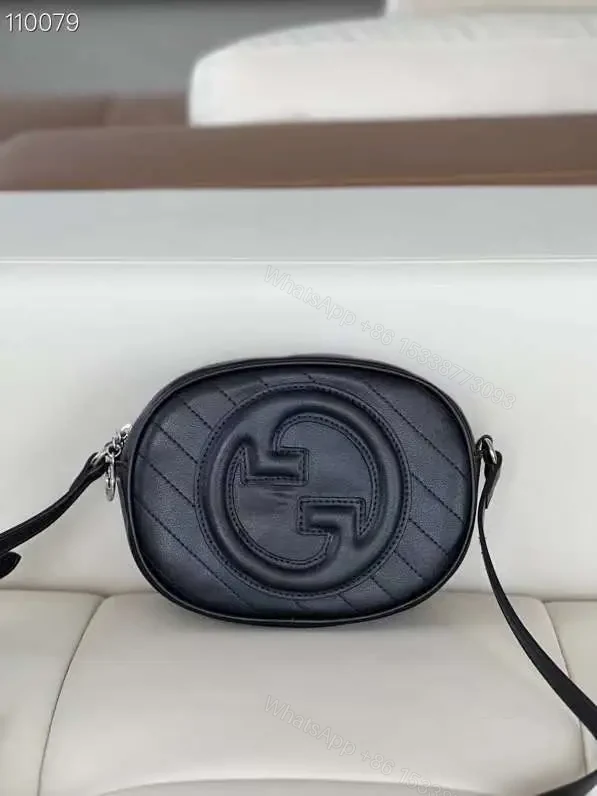 GUCCI — view 1