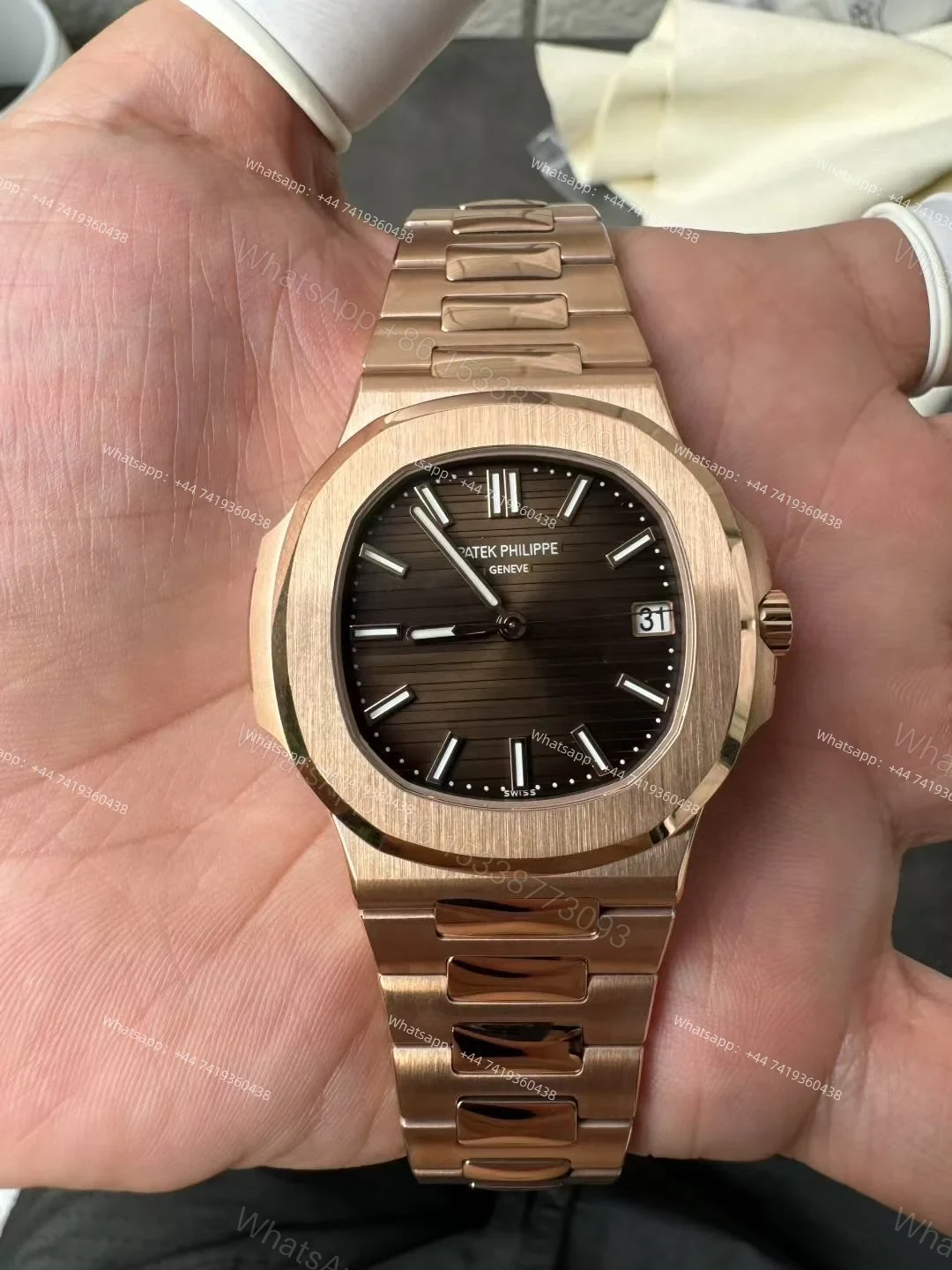View 3 of Patek Philippe Super Clone Nautilus 5711 Rose Gold Brown Dial 40MM
