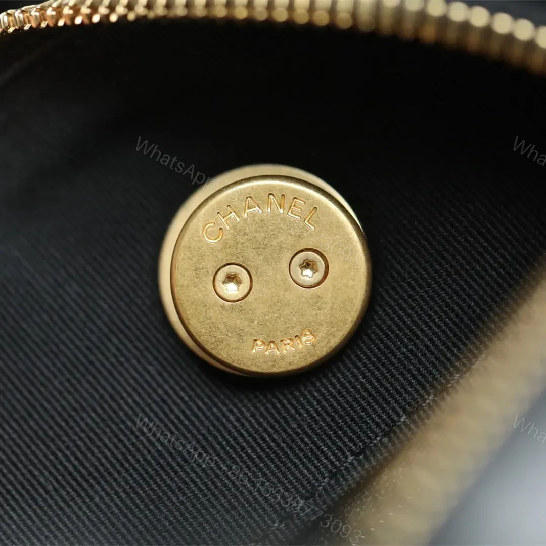 View 12 of 高仿Chanel*25A系列AS5578保齡球手提包黑色小號免檢版