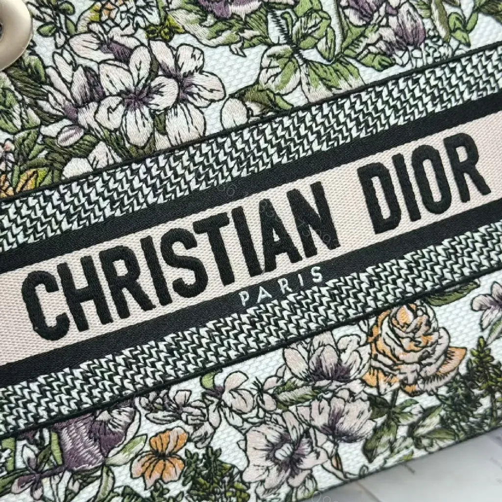 View 10 of Floral Jacquard Handbag — Elevated Everyday Luxury