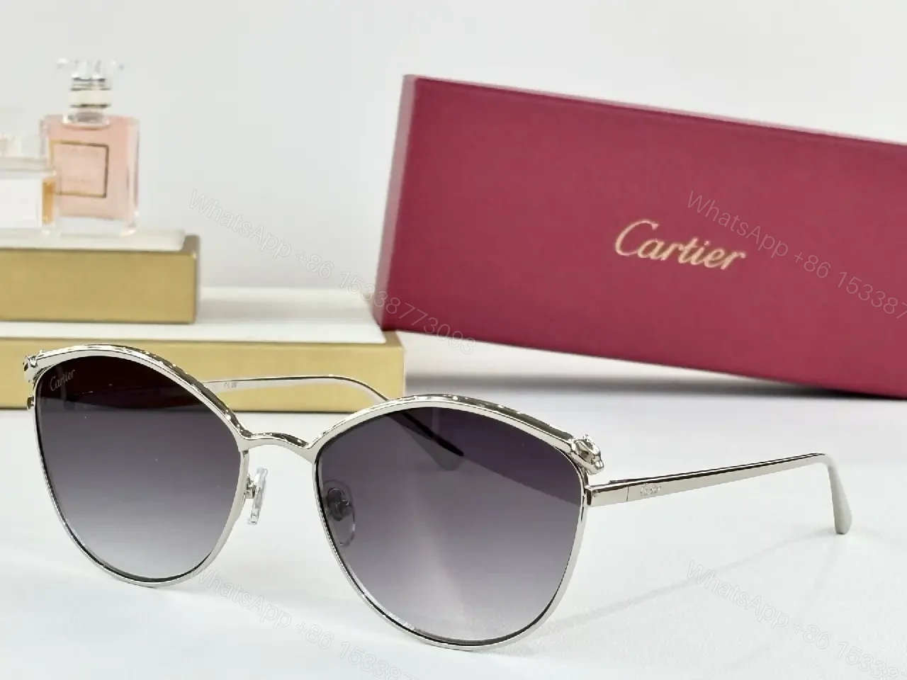View 3 of Gold-Tone, Polarized Sunglasses, Luxury-Style, Signature Shine, Sunglasses
