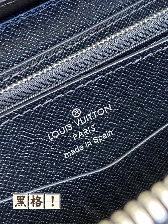 View 4 of Compact LV Damier Wallet: Luxury, Durable & Slim