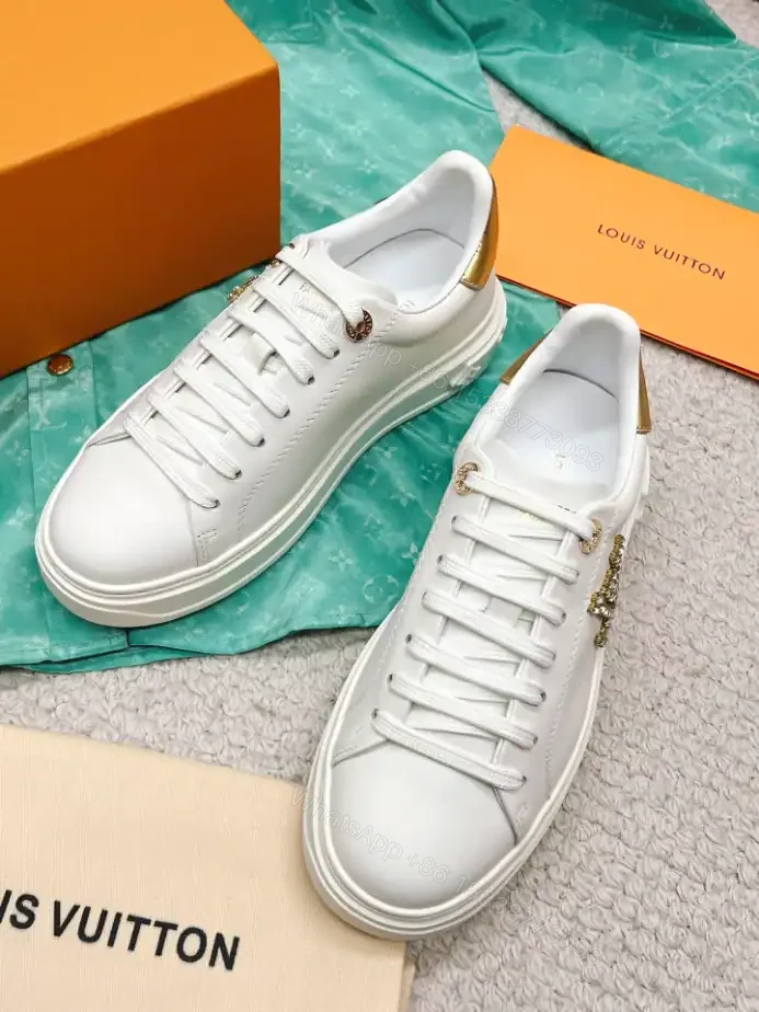 View 2 of LV TIME OUT SNEAKER – LSVM045