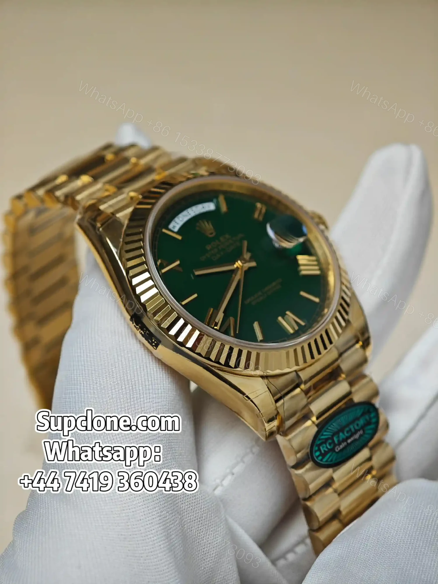 View 2 of Rolex Day-Date 40mm Yellow Gold Green Roman Dial – Super Clone 1:1 Cal. 3255
