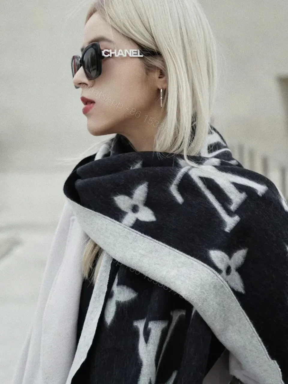 View 6 of Black & gray dual-tone scarf: luxury, woven, fringed