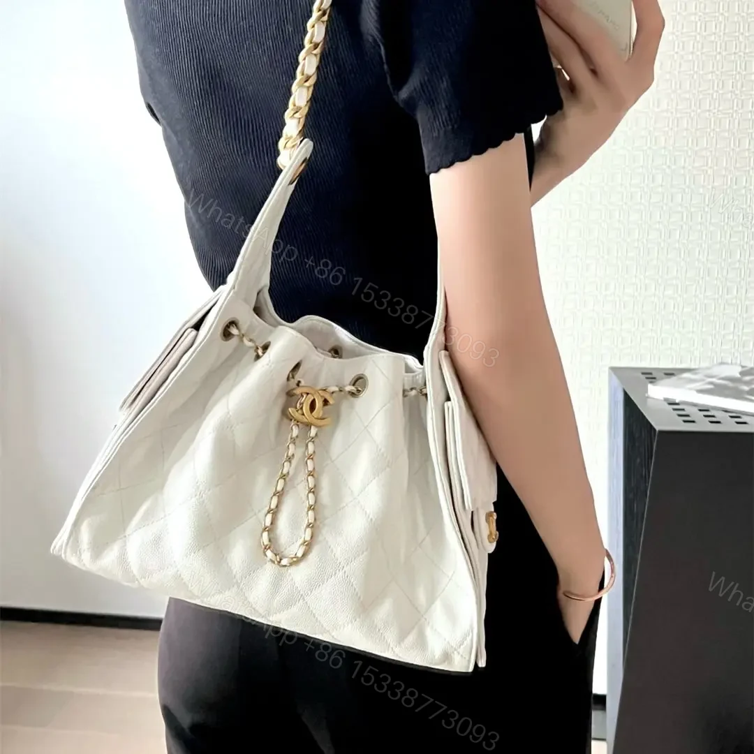 View 23 of 高仿Chanel*25S系列AS5293小牛皮腋下單肩包小號白色免檢版