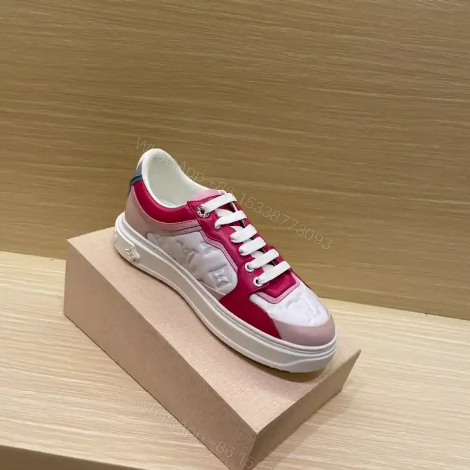 View 3 of LV TIME OUT SNEAKER – LSVM051