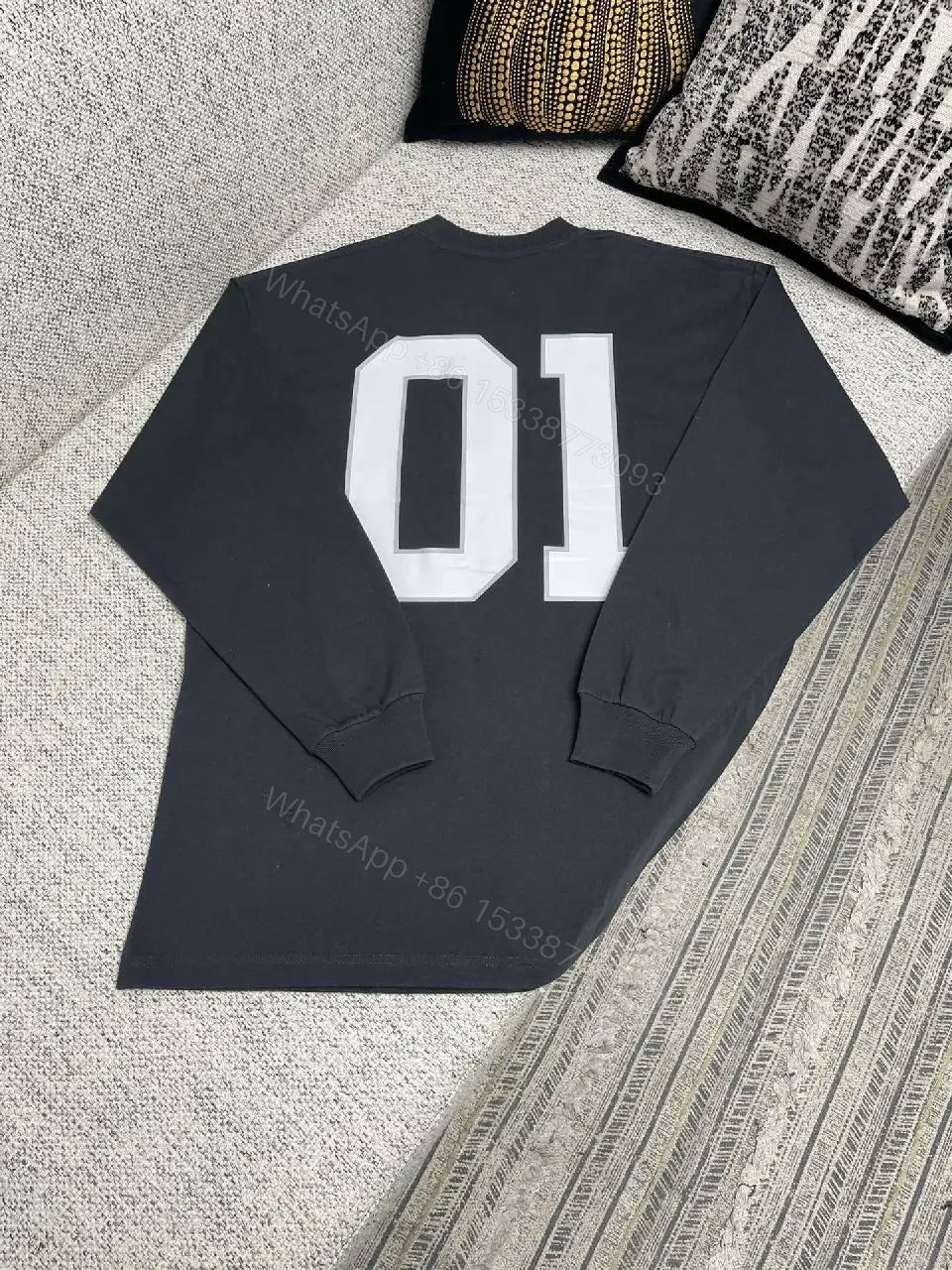 View 7 of Bold Casual Graphic Sweatshirt: Luxe Streetwear Vibe