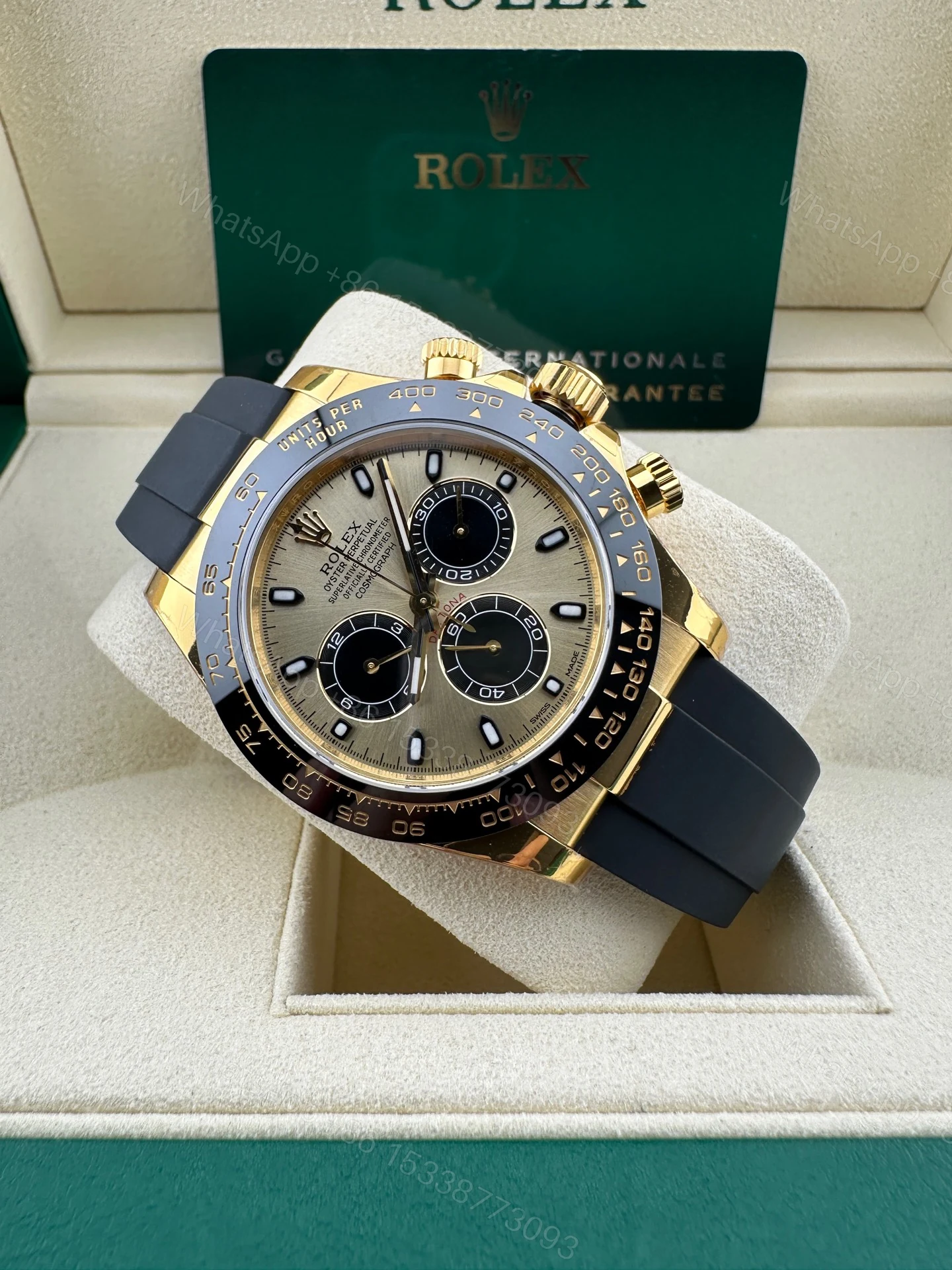 ROLEX 原單 男款 Daytona 金殼黑面計時腕錶 經典三眼設計 — view 1