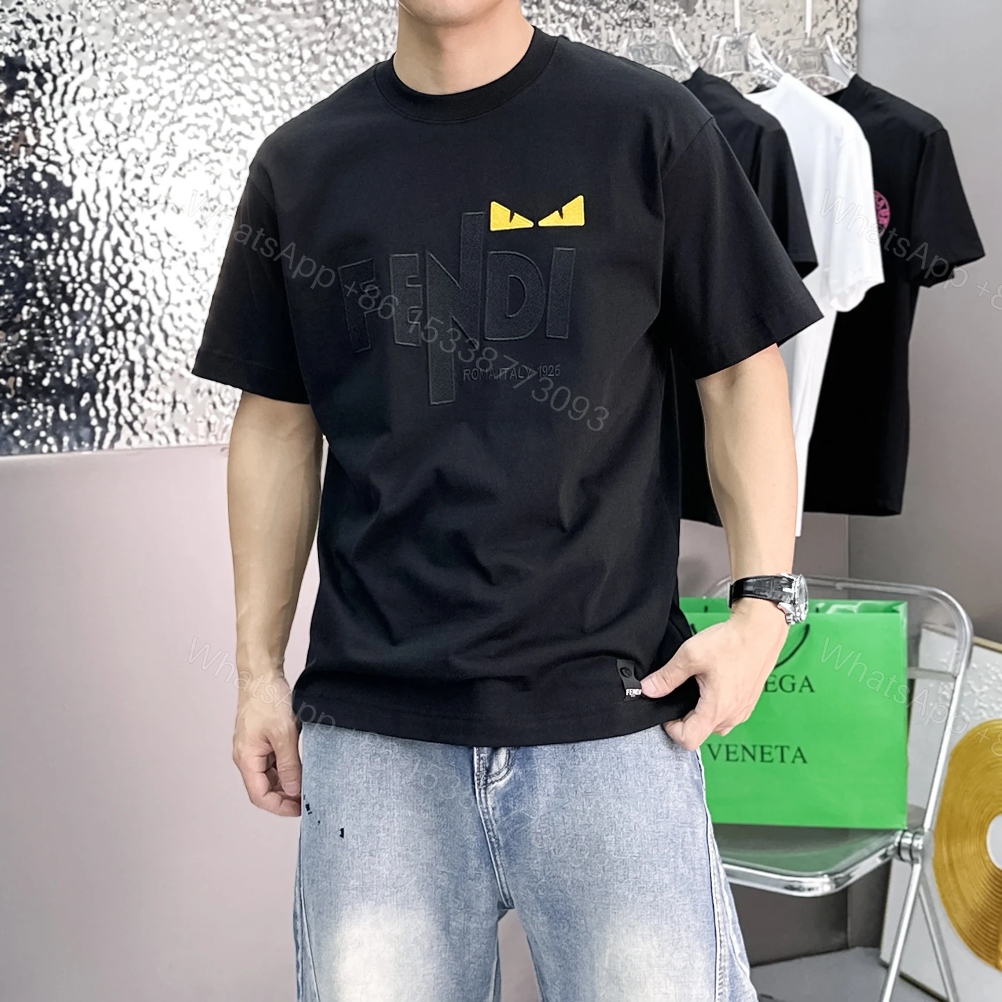 FENDI一比一立體字母刺繡短袖T恤男士休閒上衣黑色款 — view 1