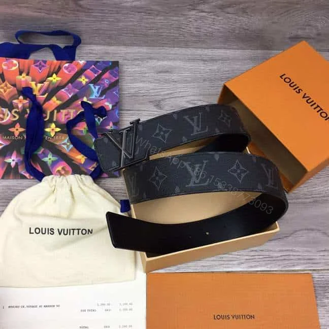 View 7 of LOUIS VUITTON PYRAMIDE 40MM REVERSIBLE BELT – B179