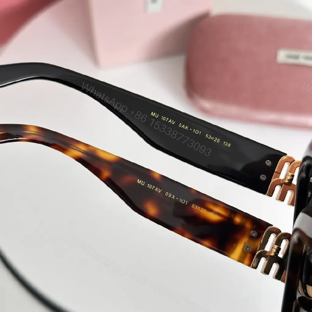 View 3 of Gradient Round Sunglasses with Luxe Logo Detailing (60 chars)