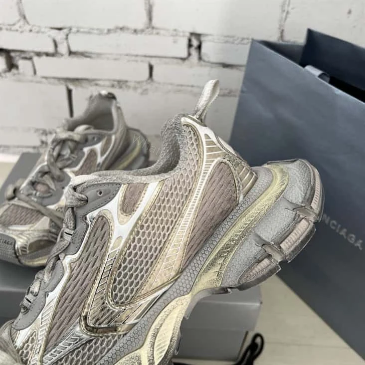 View 3 of BALENCIAGA MEN’S 3XL TRAINERS – BB214