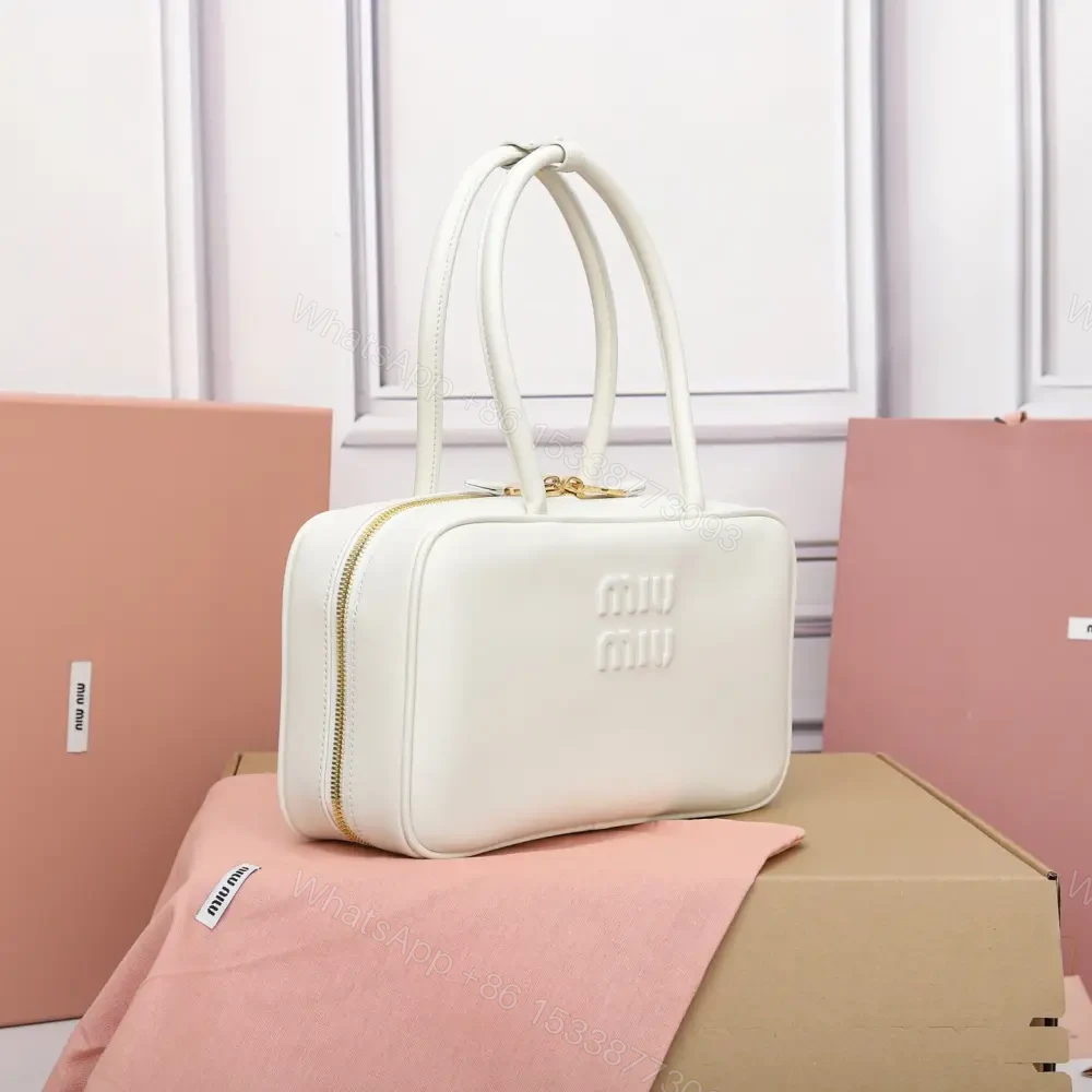 View 3 of 高仿miumiu*5BB172壓紋LOGO手提包小牛皮白色免檢版