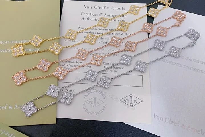 Van Cleef & Arpels Vintage Alhambra 6 Motif Diamond Bracelet TJ618 — view 1