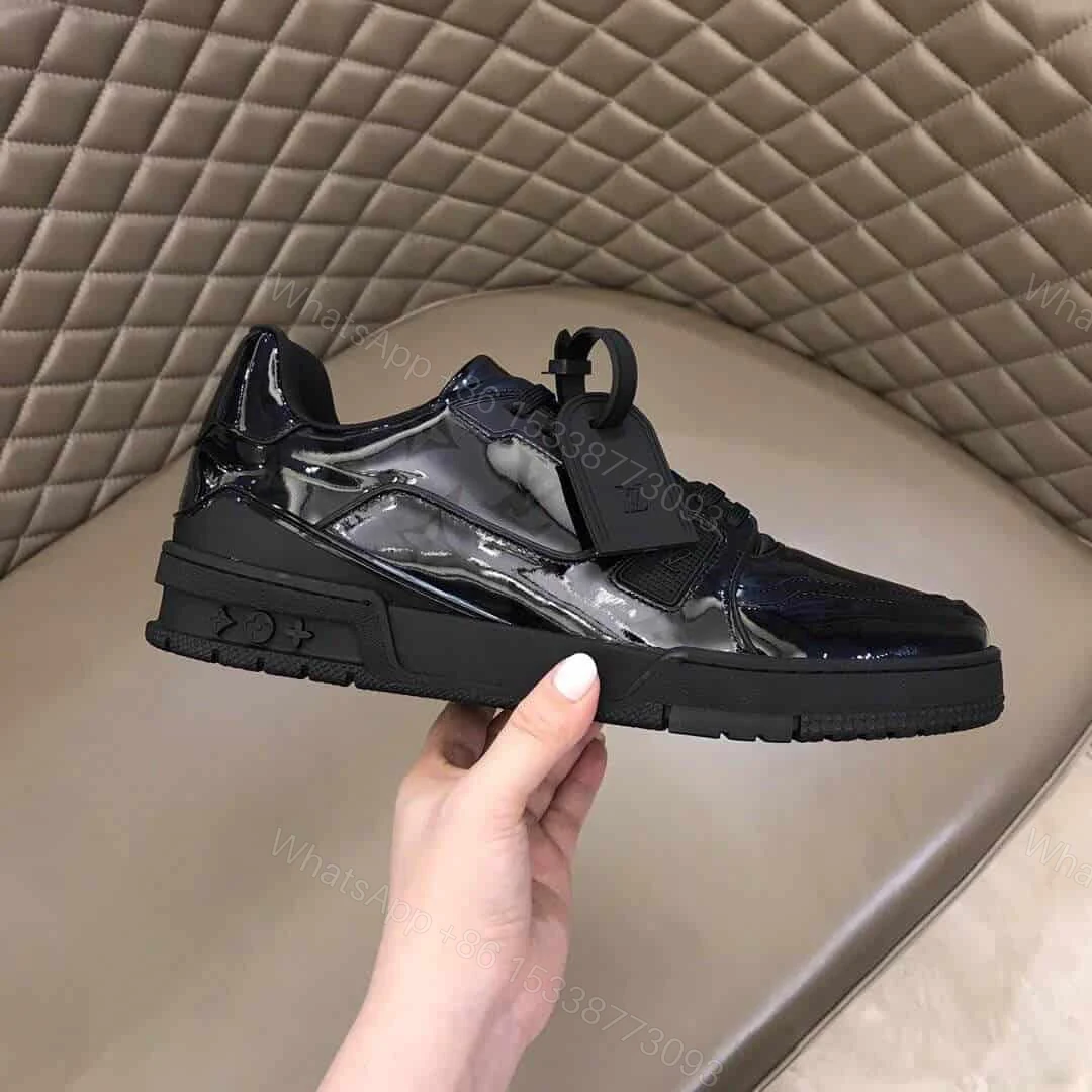 View 2 of LOUIS VUITTON TRAINER SNEAKER – LV202