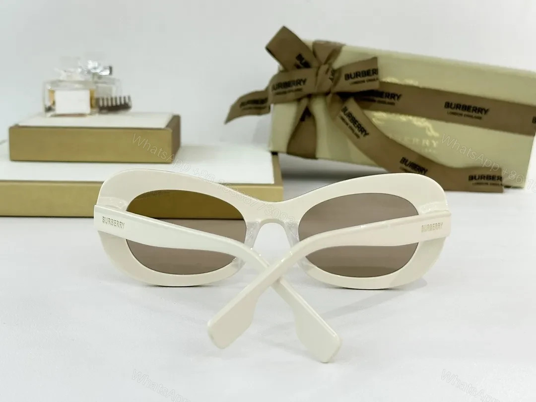 View 5 of Chic Black Circle-Frame Sunglasses: Polarized UV400 Shield