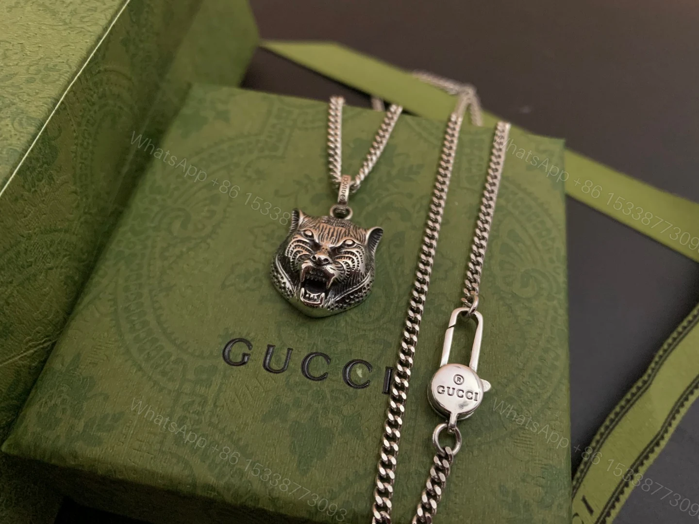 View 3 of EN – Lux Gucci Necklaces 012