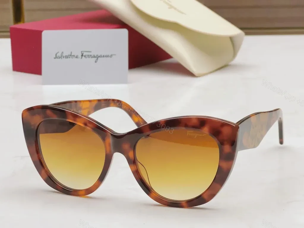 View 5 of Emerald Green Cat-Eye Sunglasses â€“ Luxury Acetate, UV400 Protection
