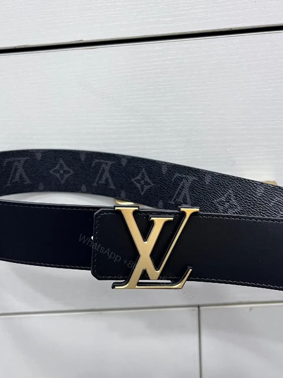 Glam Black Leather Belt with Gold Buckle Signature LV-inspired — view 1