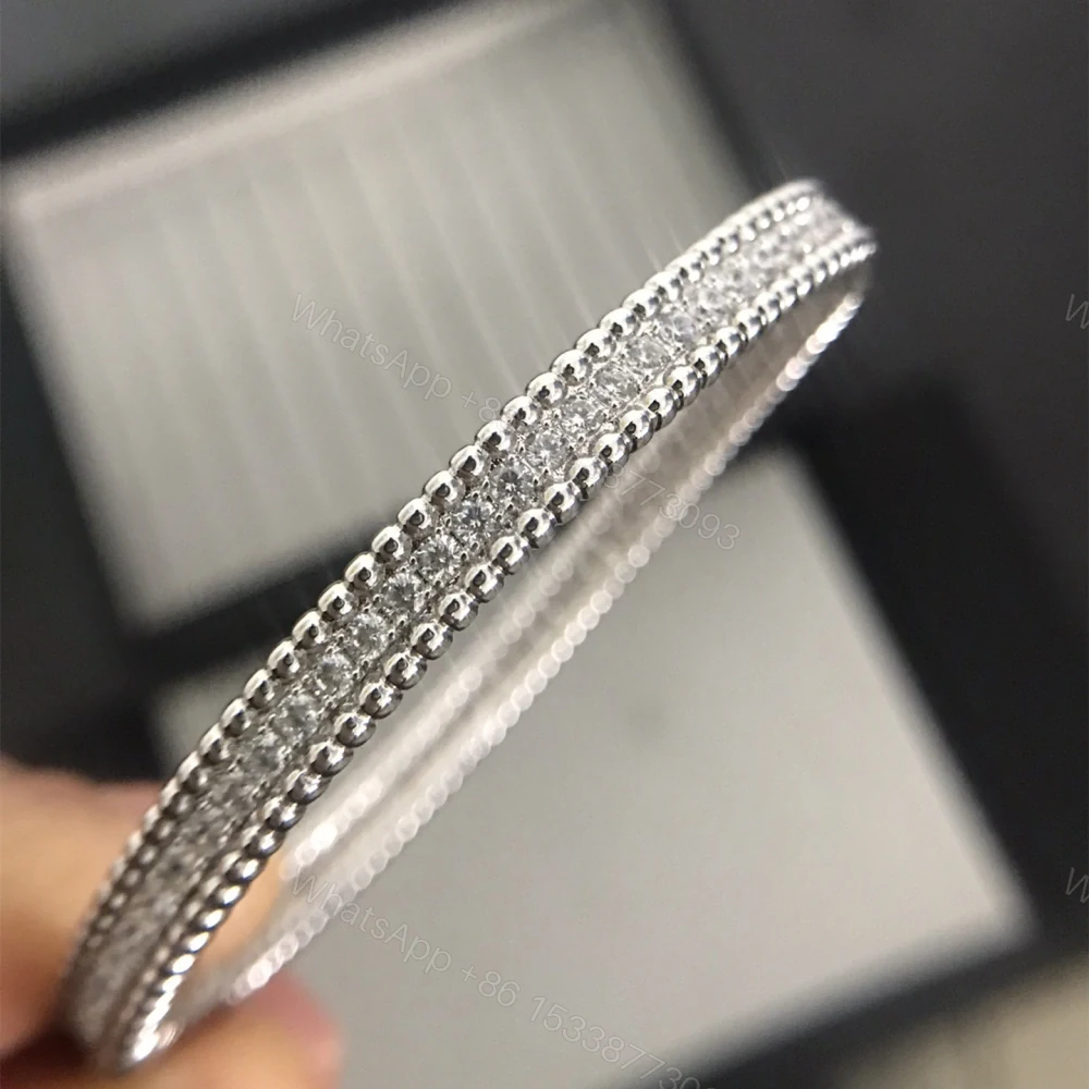 View 3 of 高仿首飾VanCleef&Arpels*RP27H00單排鑲鑽白金手鐲