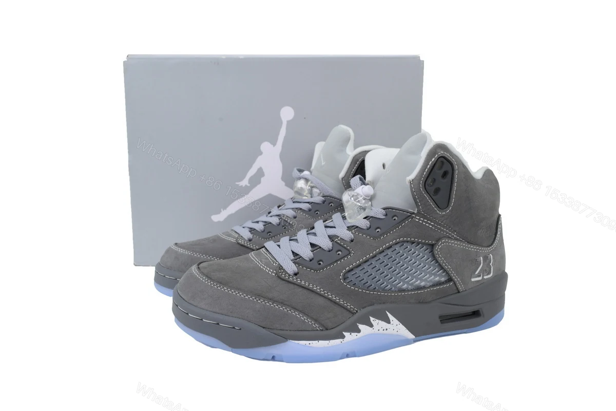 Air Jordan 5 Retro 'Wolf Grey' DD0587-002 (2026) — view 2
