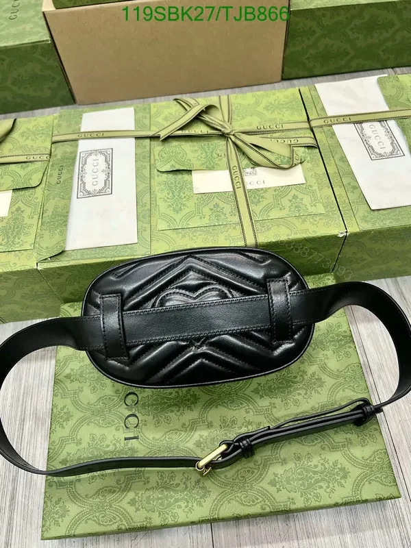 View 3 of Gucci Belt Bag Black made of Leather 476434