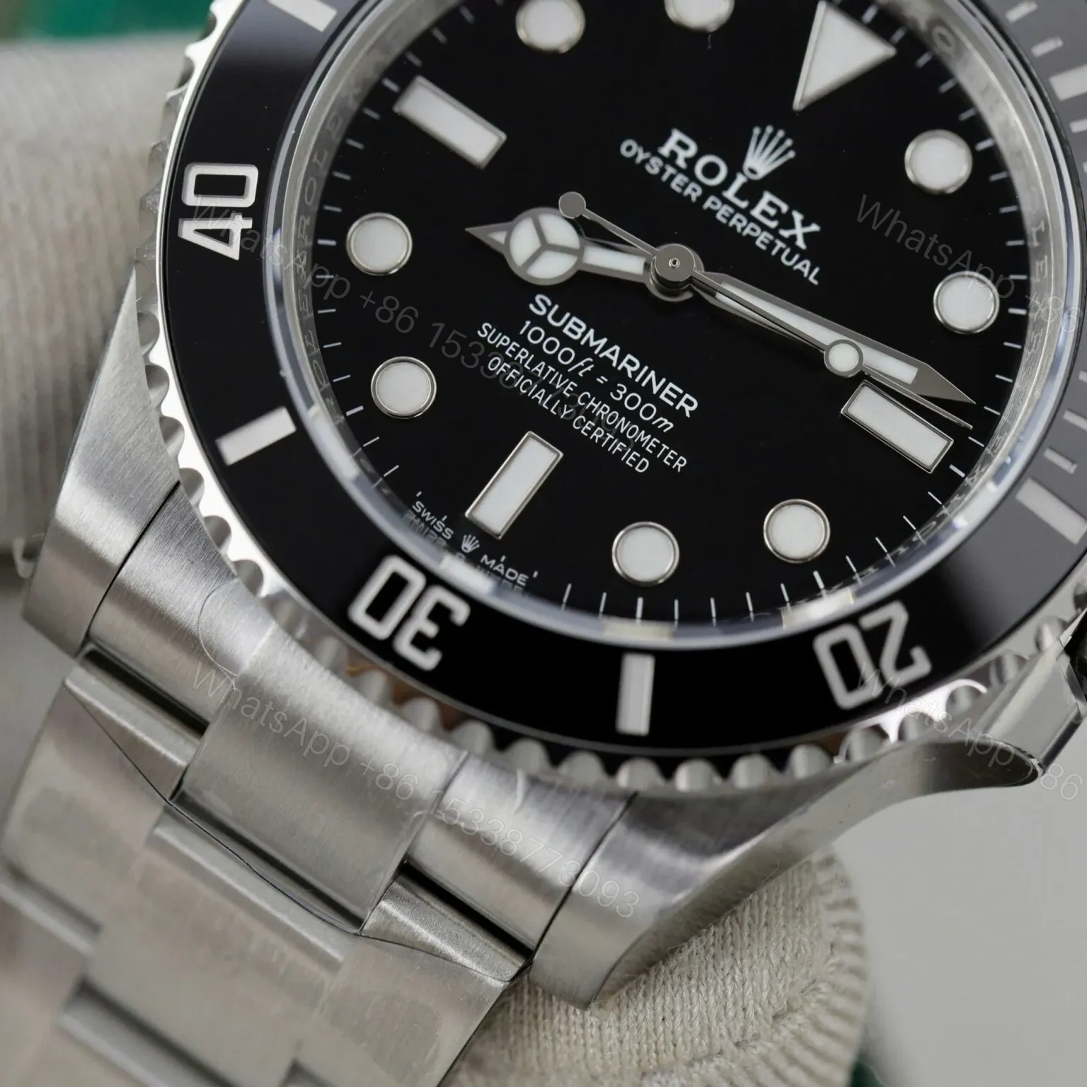 View 7 of Replica Rolex Submariner Black Dial 114060