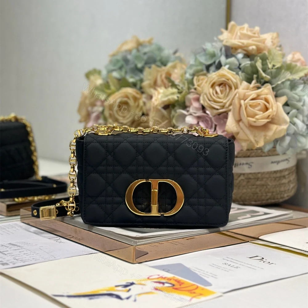 高仿Dior*Caro系列M9240M901小牛皮鏈條包黑金小號免檢版 — view 1