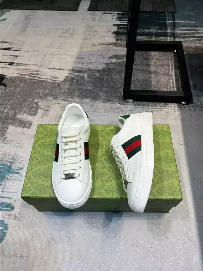 View 3 of GUCCI ACE LEATHER SNEAKER WITH GREEN CROCODILE – GC229
